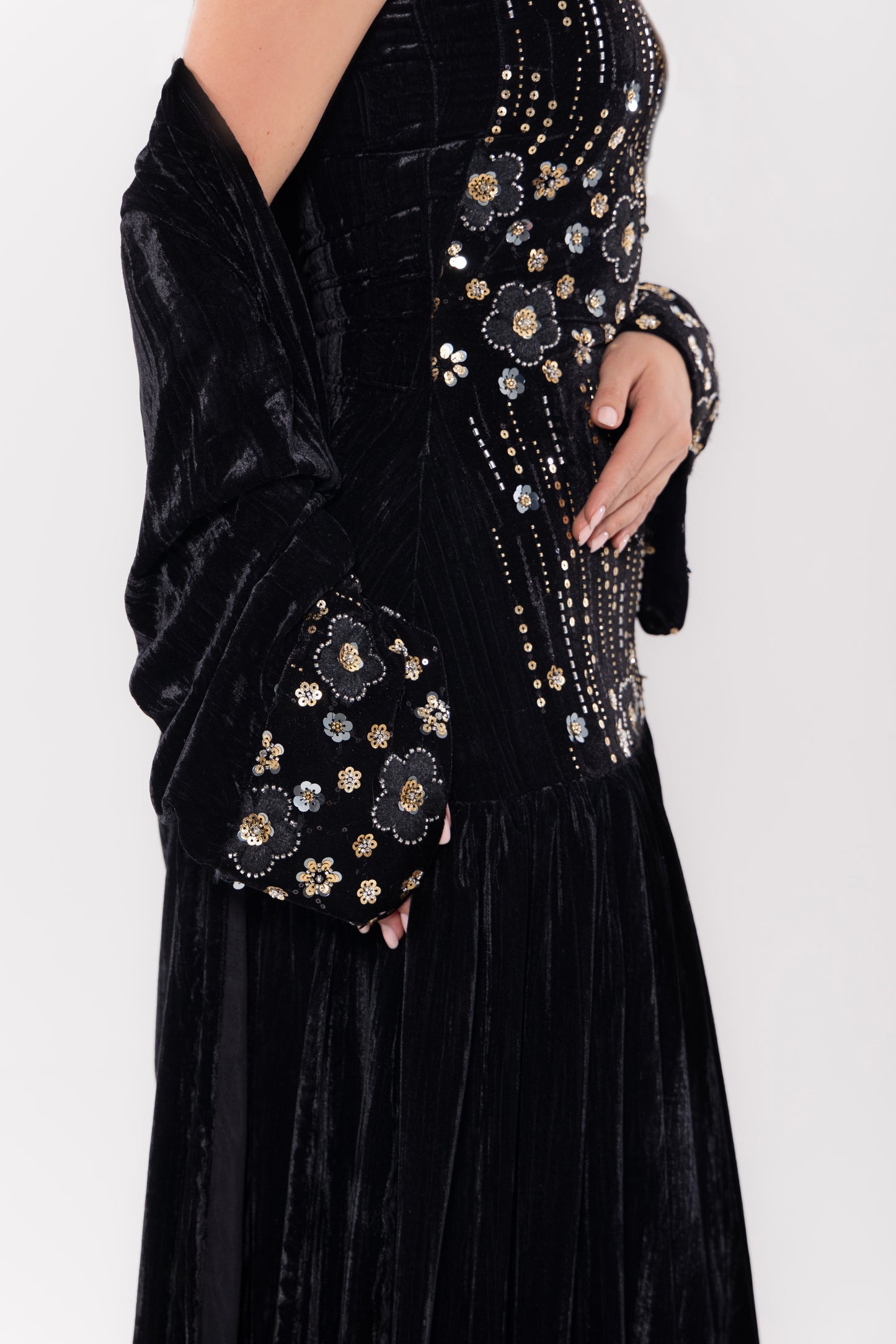 SARA COLLECTION FOR MOTHER