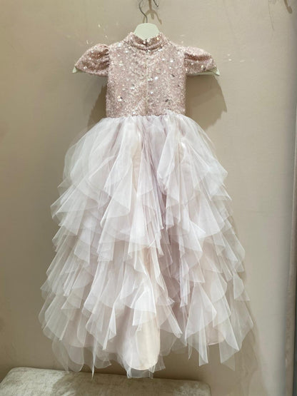 Elegant Pink Princess Dress with Soft Tulle